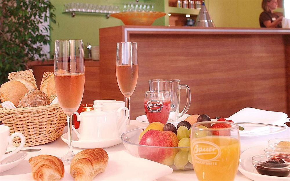 Hotel & Spa Sommerfeld - Adults Only Kremmen Екстер'єр фото